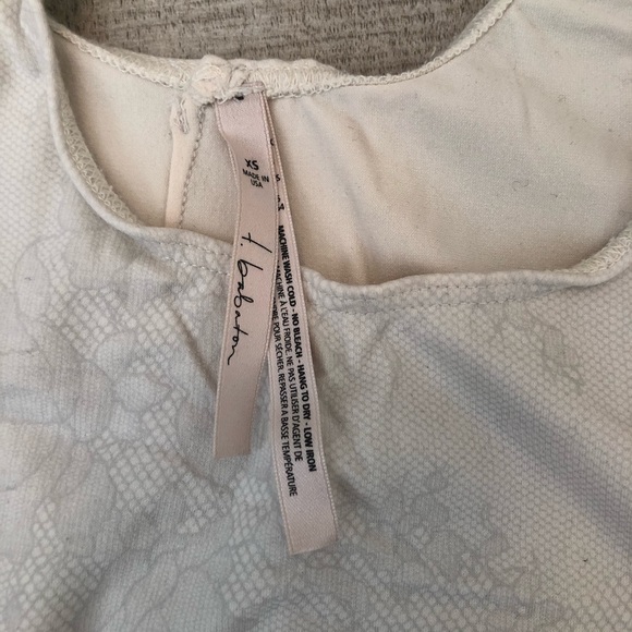 Aritzia Talula Bowie Tank - Picture 5 of 6